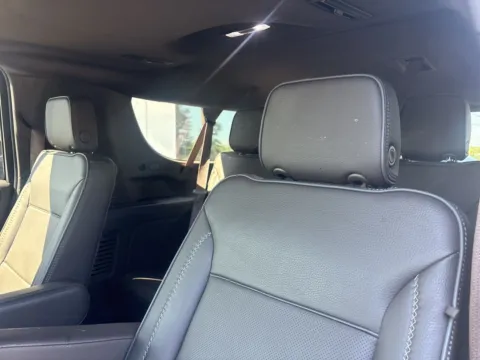 More photos of 2023 GMC Yukon XL Denali at Jerry Hunt Supercenter - Lexington, NC