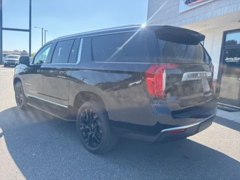 More photos of 2023 GMC Yukon XL Denali at Jerry Hunt Supercenter - Lexington, NC