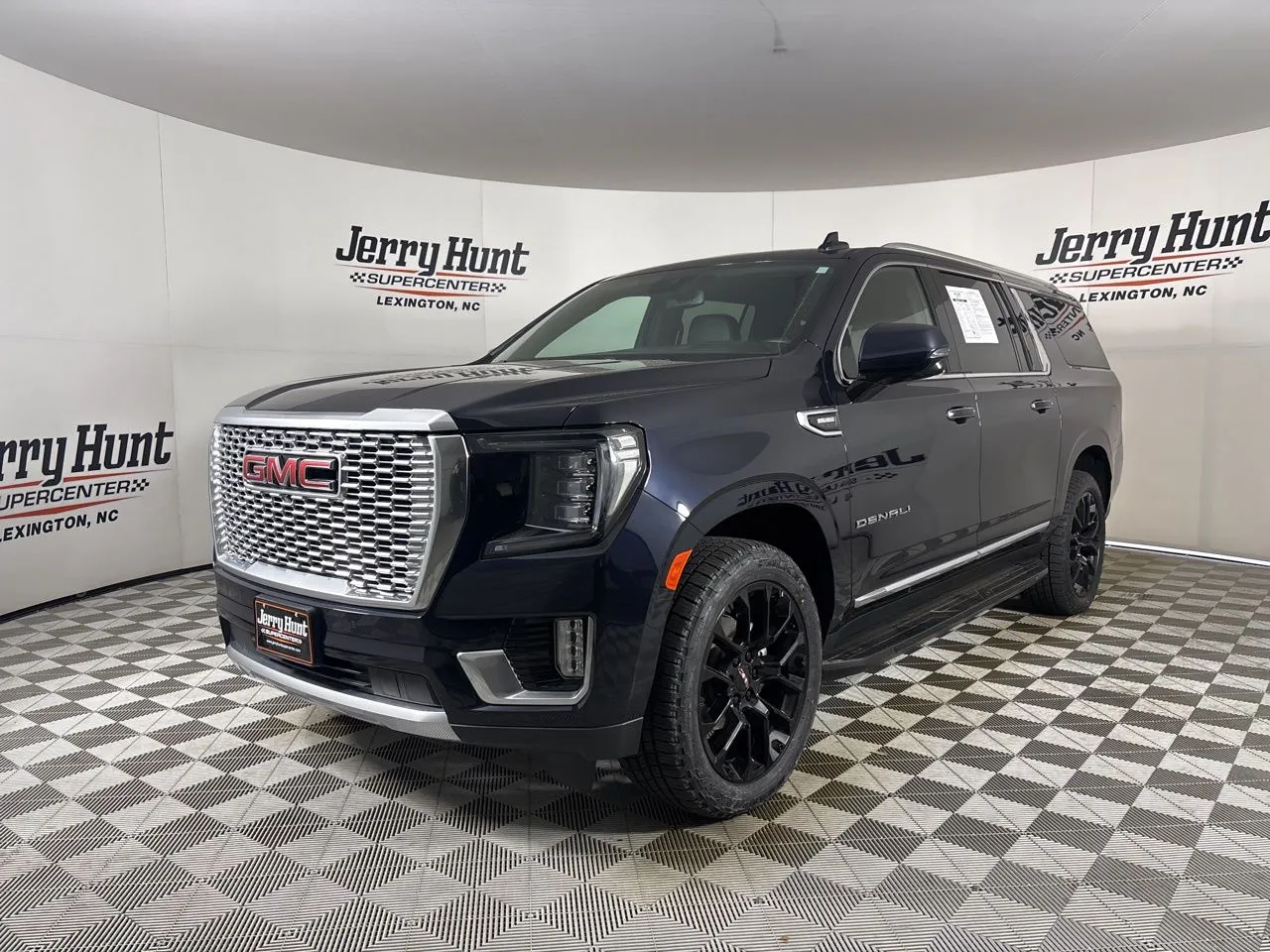 2023 GMC Yukon XL Denali for sale in Lexington, NC