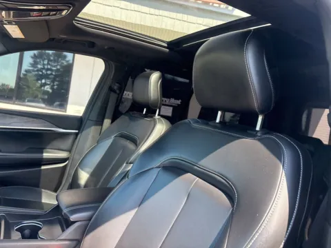 Another view of 2024 Jeep Grand Cherokee Limited for sale in Lexington, NC at Jerry Hunt Supercenter - Lexington