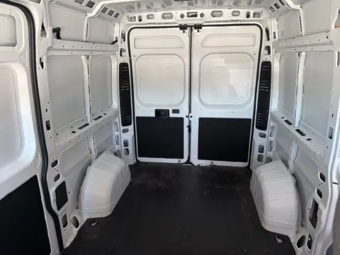 More photos of 2024 Ram ProMaster 2500 High Roof at Jerry Hunt Supercenter - Lexington, NC