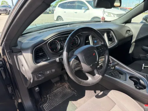 More photos of 2019 Dodge Challenger SXT at Jerry Hunt Supercenter - Lexington, NC