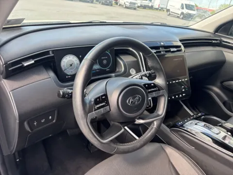 More photos of 2023 Hyundai Tucson Limited at Jerry Hunt Supercenter - Lexington, NC