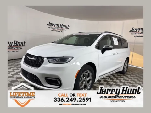 White 2023 Chrysler Pacifica Limited for sale in Lexington, NC