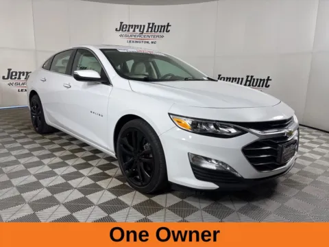 More photos of 2022 Chevrolet Malibu Premier at Jerry Hunt Supercenter - Lexington, NC