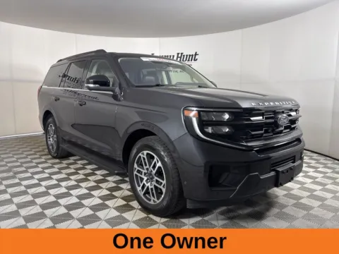 More photos of 2025 Ford Expedition Active at Jerry Hunt Supercenter - Lexington, NC