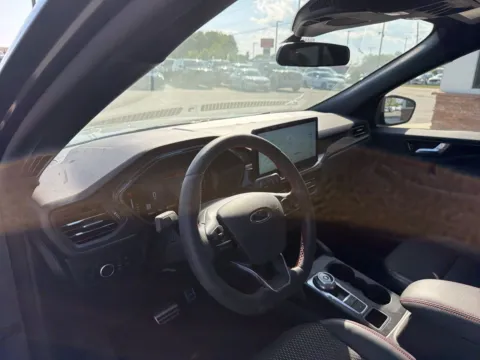 More photos of 2024 Ford Escape ST-Line at Jerry Hunt Supercenter - Lexington, NC