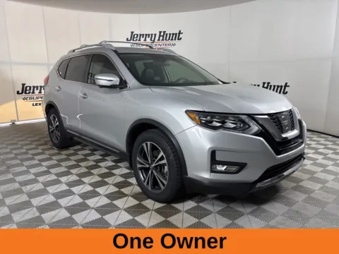 More photos of 2017 Nissan Rogue SL at Jerry Hunt Supercenter - Lexington, NC