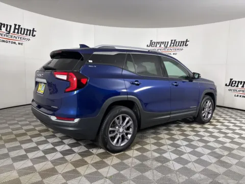 More photos of 2023 GMC Terrain SLT at Jerry Hunt Supercenter - Lexington, NC