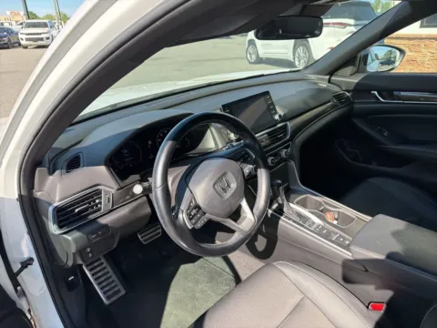 More photos of 2021 Honda Accord Sport at Jerry Hunt Supercenter - Lexington, NC
