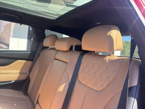 More photos of 2023 Hyundai Santa Fe Calligraphy at Jerry Hunt Supercenter - Lexington, NC