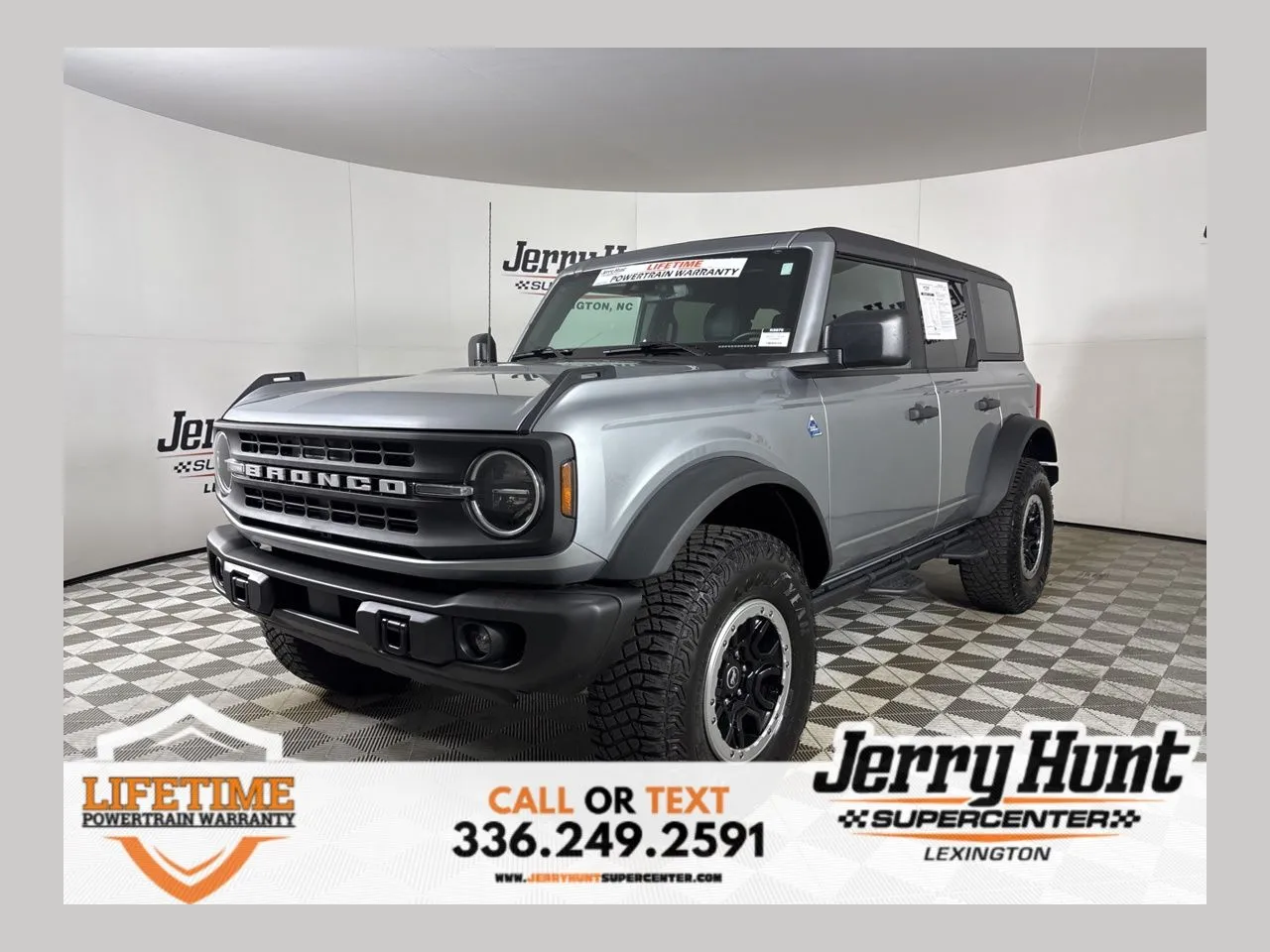 2023 Ford Bronco 4-Door Black Diamond