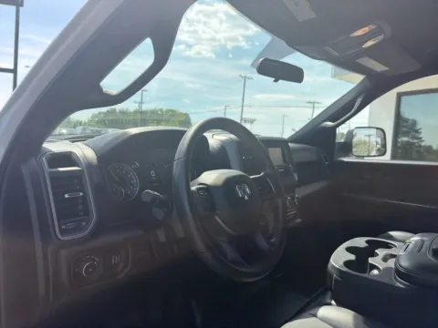 More photos of 2022 Ram 2500 Tradesman at Jerry Hunt Supercenter - Lexington, NC