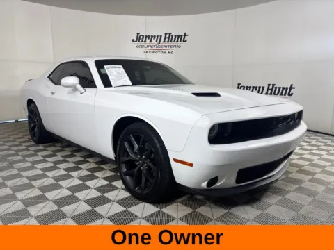 More photos of 2021 Dodge Challenger SXT at Jerry Hunt Supercenter - Lexington, NC