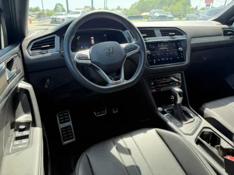 More photos of 2023 Volkswagen Tiguan 2.0T SE R-Line Black at Jerry Hunt Supercenter - Lexington, NC