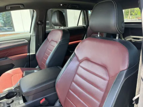 Another view of 2022 Volkswagen Atlas Cross Sport 3.6L V6 SEL Premium R-Line for sale in Lexington, NC at Jerry Hunt Supercenter - Lexington