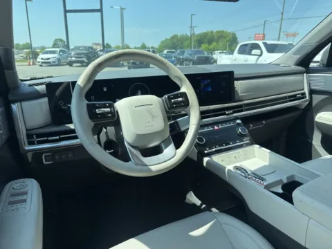 More photos of 2025 Hyundai Santa Fe Limited at Jerry Hunt Supercenter - Lexington, NC
