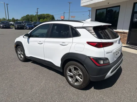 More photos of 2023 Hyundai Kona SEL at Jerry Hunt Supercenter - Lexington, NC