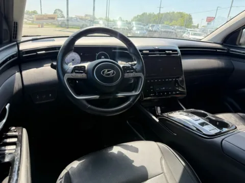 More photos of 2022 Hyundai Tucson Limited at Jerry Hunt Supercenter - Lexington, NC