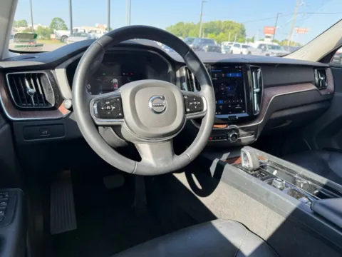 More photos of 2023 Volvo XC60 B5 Plus Bright Theme at Jerry Hunt Supercenter - Lexington, NC