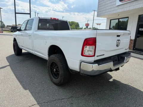 More photos of 2022 Ram 2500 Big Horn at Jerry Hunt Supercenter - Lexington, NC