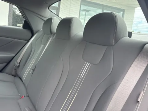 More photos of 2025 Hyundai Elantra SEL Sport at Jerry Hunt Supercenter - Lexington, NC