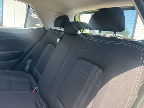 More photos of 2023 Hyundai Venue SEL at Jerry Hunt Supercenter - Lexington, NC