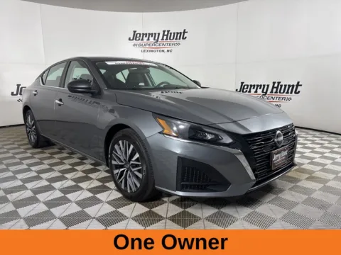 More photos of 2025 Nissan Altima 2.5 SV at Jerry Hunt Supercenter - Lexington, NC
