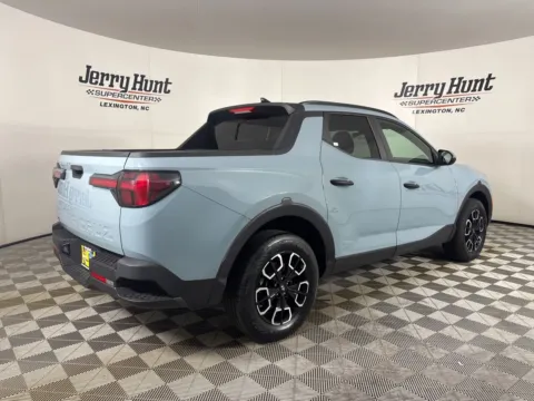 More photos of 2022 Hyundai Santa Cruz SEL at Jerry Hunt Supercenter - Lexington, NC