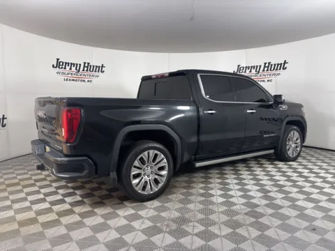 More photos of 2021 GMC Sierra 1500 Denali at Jerry Hunt Supercenter - Lexington, NC