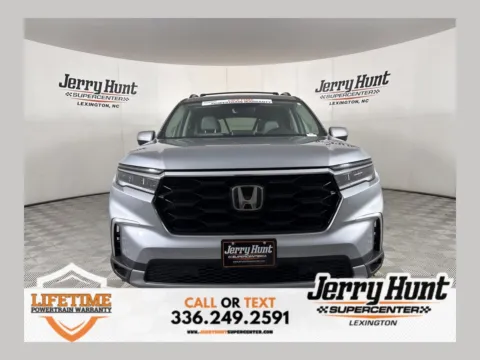 Silver 2023 Honda Pilot Touring for sale in Lexington, NC