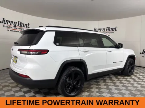 More photos of 2023 Jeep Grand Cherokee L Altitude at Jerry Hunt Supercenter - Lexington, NC