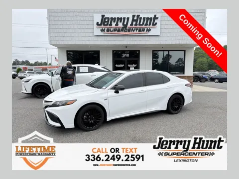 White 2024 Toyota Camry SE for sale in Lexington, NC