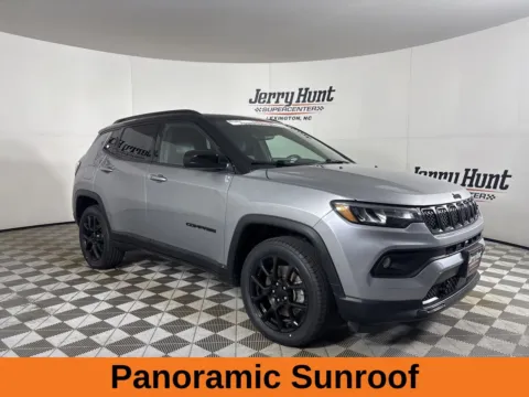 More photos of 2023 Jeep Compass Altitude at Jerry Hunt Supercenter - Lexington, NC