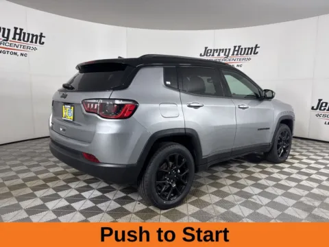 More photos of 2023 Jeep Compass Altitude at Jerry Hunt Supercenter - Lexington, NC