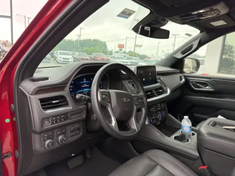 More photos of 2023 Chevrolet Tahoe Z71 at Jerry Hunt Supercenter - Lexington, NC
