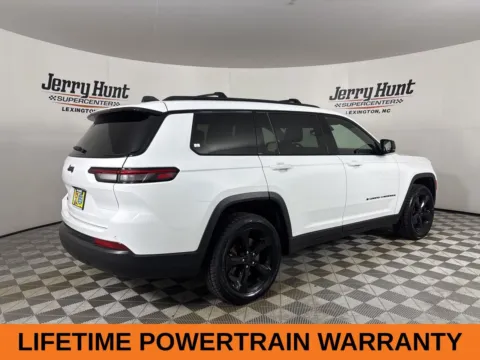 More photos of 2023 Jeep Grand Cherokee L Altitude at Jerry Hunt Supercenter - Lexington, NC