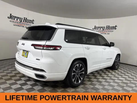 More photos of 2022 Jeep Grand Cherokee L Overland at Jerry Hunt Supercenter - Lexington, NC