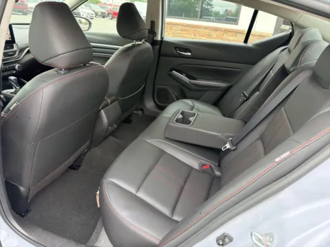 More photos of 2023 Nissan Altima 2.5 SR at Jerry Hunt Supercenter - Lexington, NC