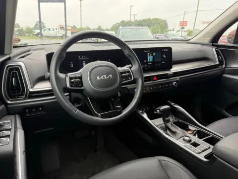More photos of 2025 Kia Sorento EX at Jerry Hunt Supercenter - Lexington, NC