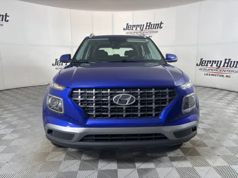 Photos of 2023 Hyundai Venue SEL for sale in Lexington, NC at Jerry Hunt Supercenter - Lexington