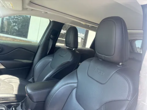 Another view of 2022 Jeep Cherokee Latitude Lux for sale in Lexington, NC at Jerry Hunt Supercenter - Lexington