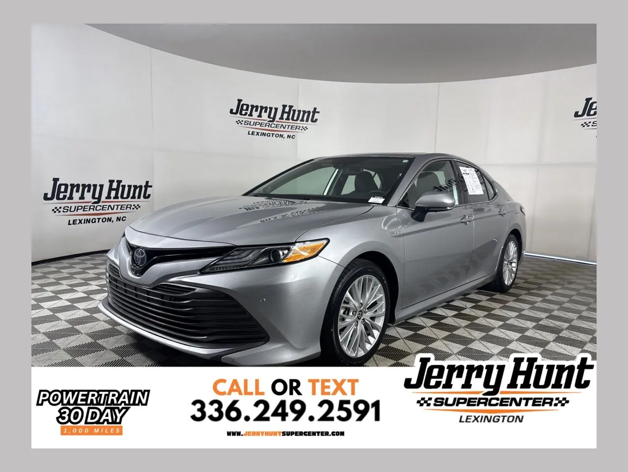 Silver 2020 Toyota Camry Hybrid XLE for sale in Lexington, NC
