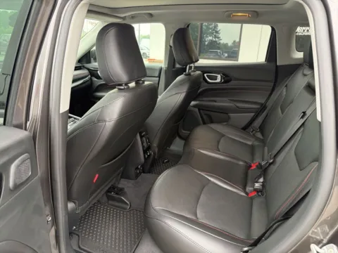 More photos of 2022 Jeep Compass Trailhawk at Jerry Hunt Supercenter - Lexington, NC