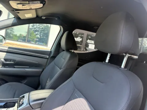 More photos of 2024 Hyundai Santa Cruz SEL at Jerry Hunt Supercenter - Lexington, NC