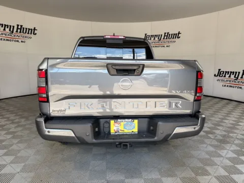 More photos of 2023 Nissan Frontier SV at Jerry Hunt Supercenter - Lexington, NC