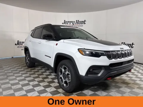 More photos of 2022 Jeep Compass Trailhawk at Jerry Hunt Supercenter - Lexington, NC