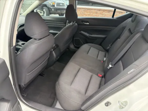 More photos of 2019 Nissan Altima 2.5 S at Jerry Hunt Supercenter - Lexington, NC