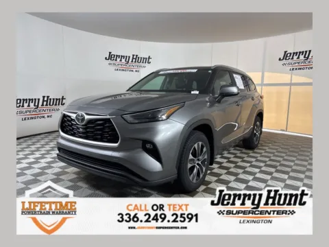 Gray 2025 Toyota Highlander XLE for sale in Lexington, NC