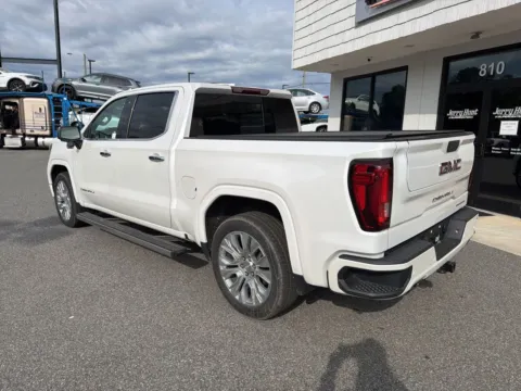 More photos of 2022 GMC Sierra 1500 Limited Denali at Jerry Hunt Supercenter - Lexington, NC